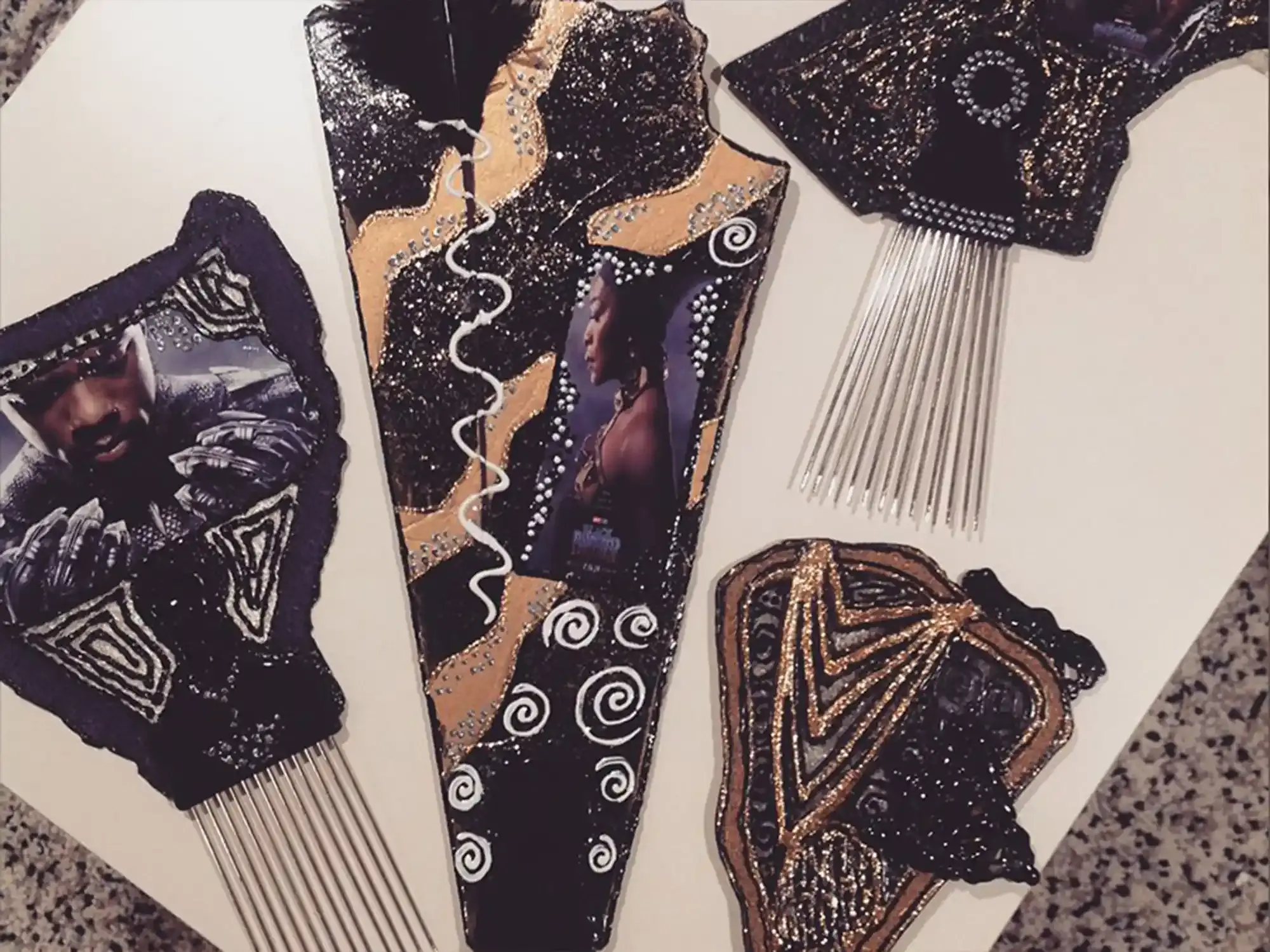 An example of a Tam Design art to wear in your hair or on your head