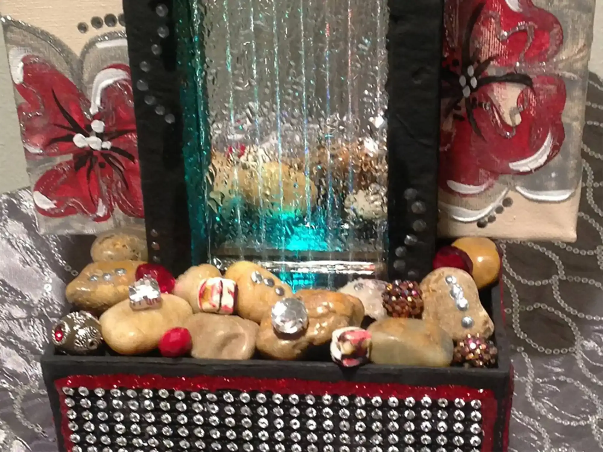 An example of a Tam Design water feature art piece